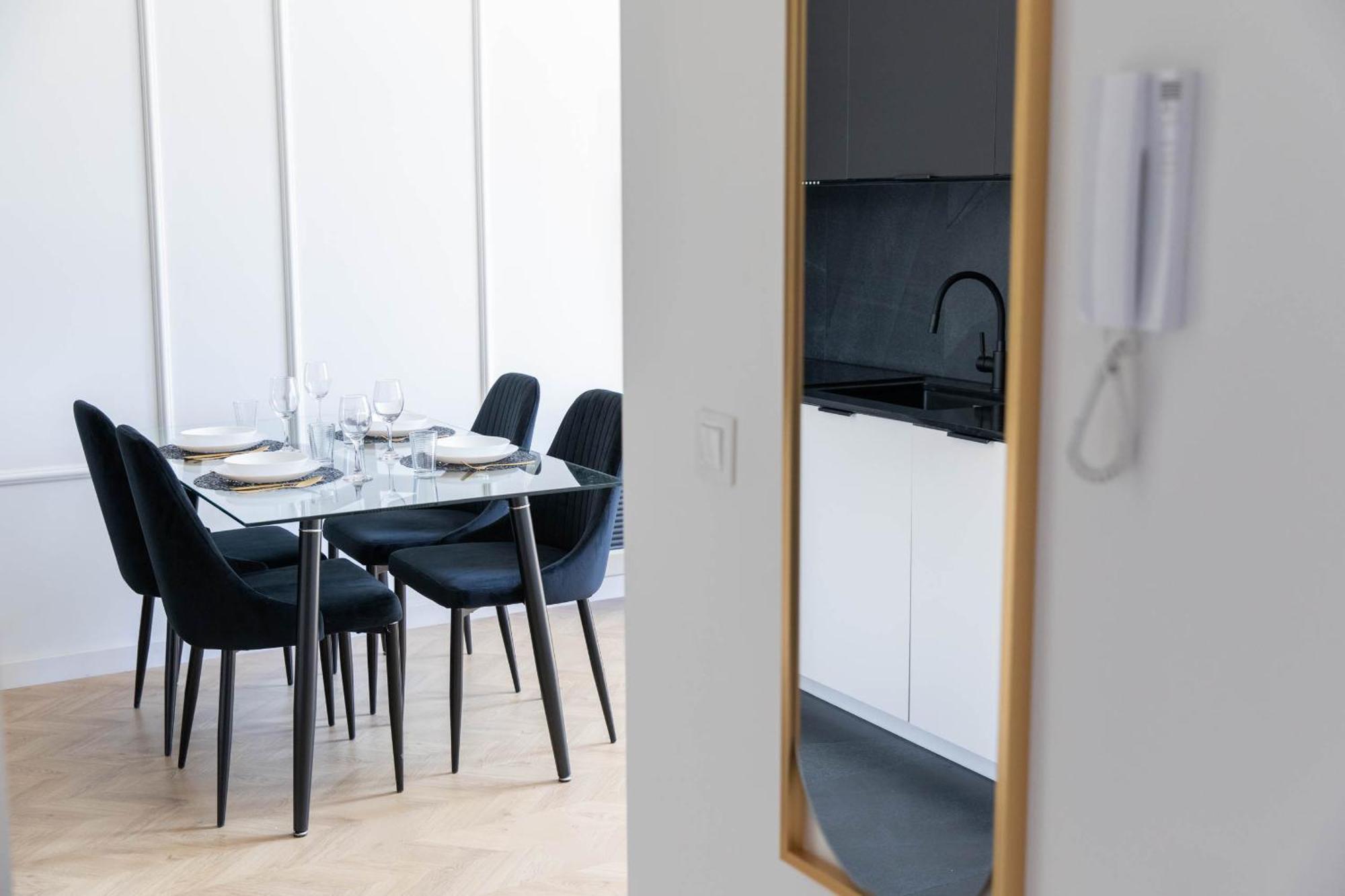 Апартаменты Apartament Old Town Premium Z Balkonem Клодзко Экстерьер фото
