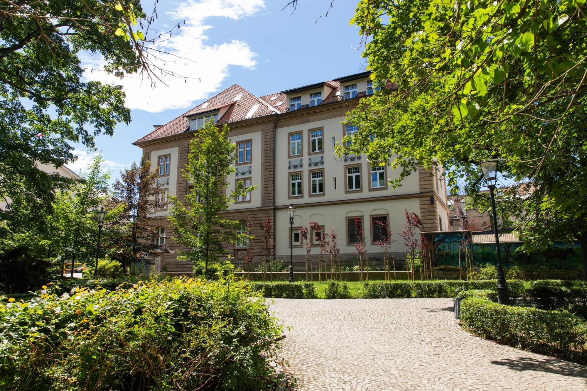 Апартаменты Apartament Old Town Premium Z Balkonem Клодзко Экстерьер фото